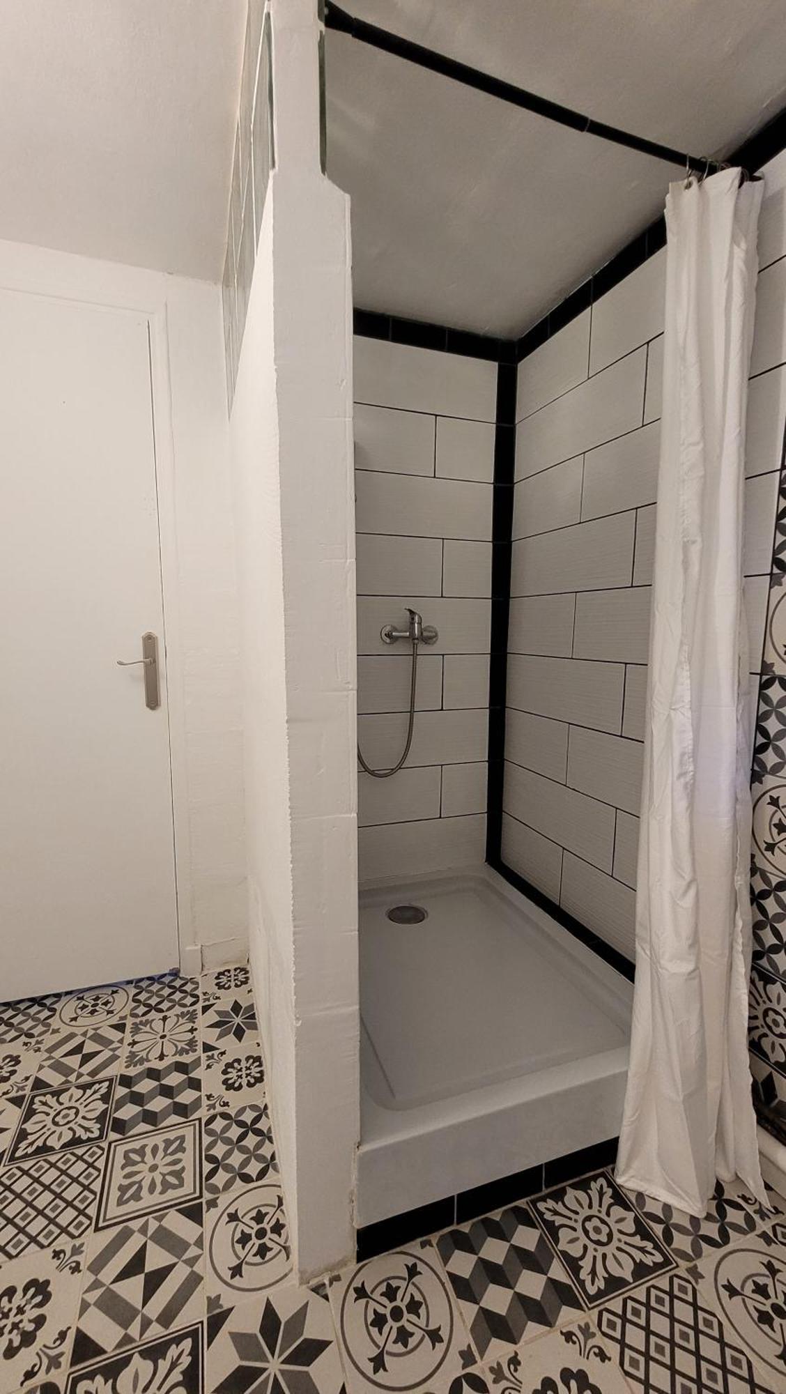 La Loge De Madame Soleil Apartment Orange  Bagian luar foto
