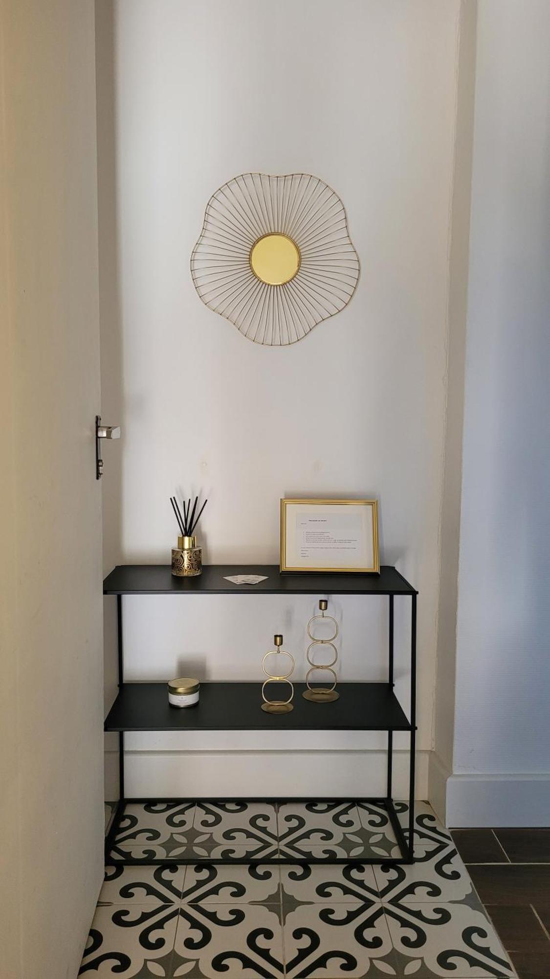 La Loge De Madame Soleil Apartment Orange  Bagian luar foto